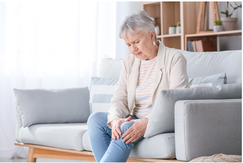 WEAR A KNEE BRACE WITH PANTS: WHAT YOU NEED TO KNOW