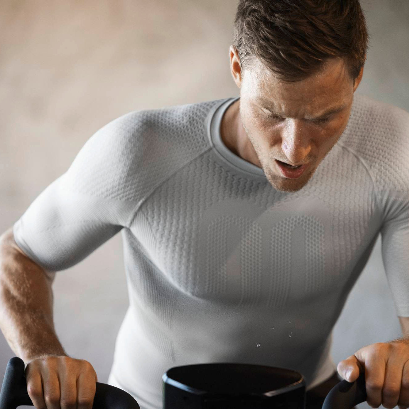 Sports Compression Shirt Short Sleeve