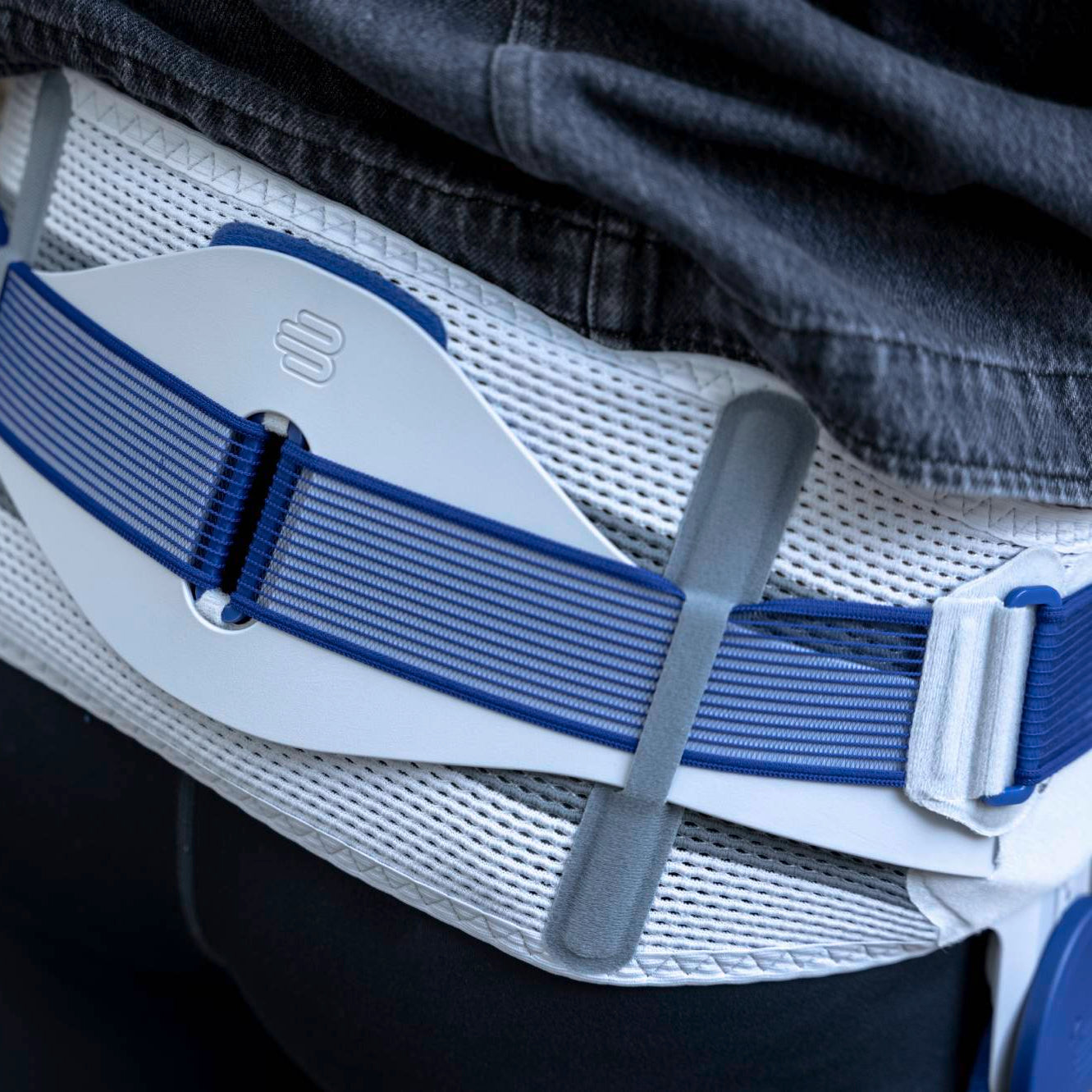 CoxaTrain Hip Brace - Bauerfeind New Zealand