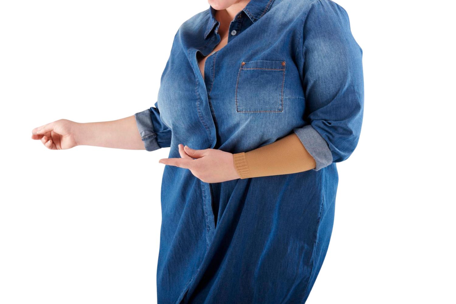 woman wearing Bauerfeind's arm compression sleeve for lymphoedema