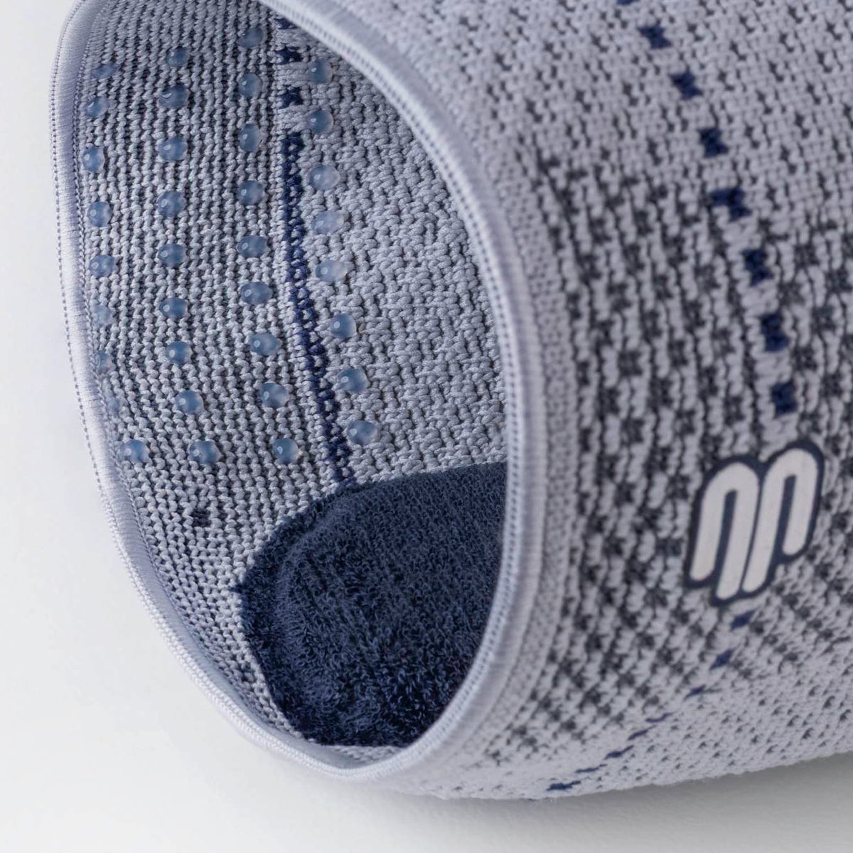 GenuTrain P3 Knee Support