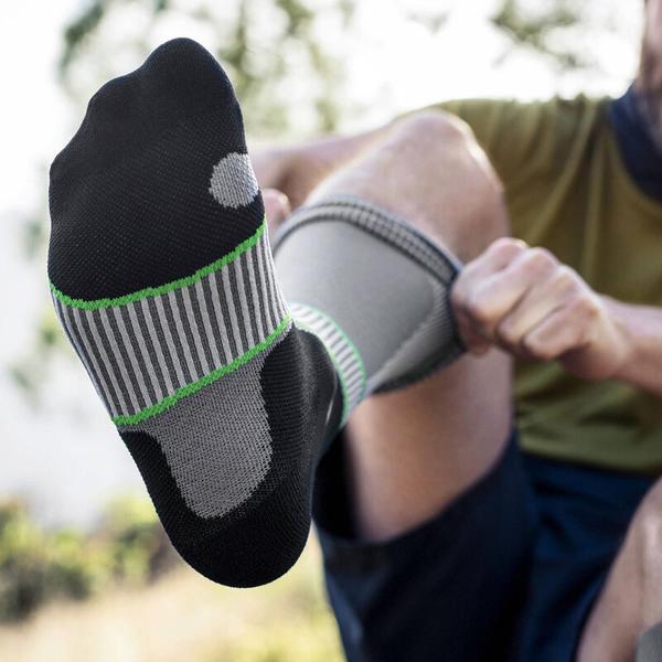 Mens Outdoor Socks Full Length - Bauerfeind Australia 