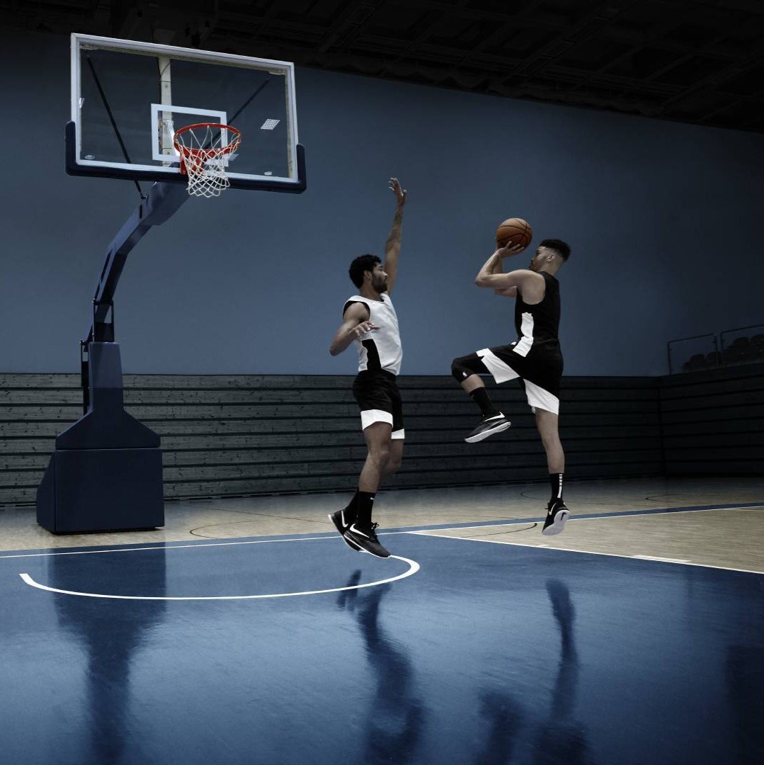 NBA Sports Knee Support - Bauerfeind Australia 